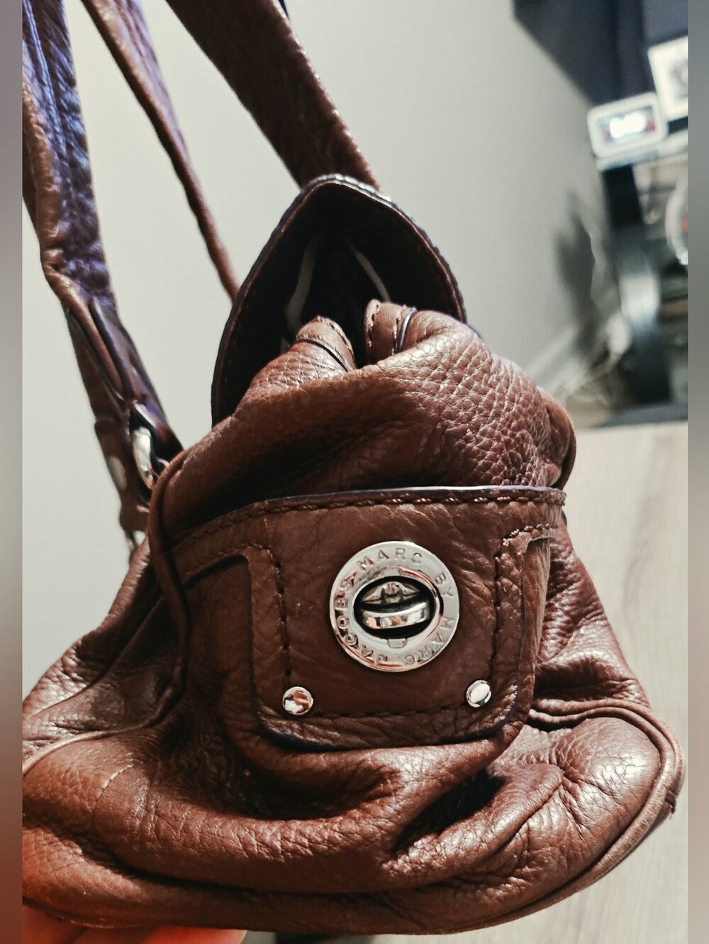 Vintage Marc by Marc Jacobs Totally Turnlock Quinn Satchel Brown Leather Bag - Picture 7 of 16
